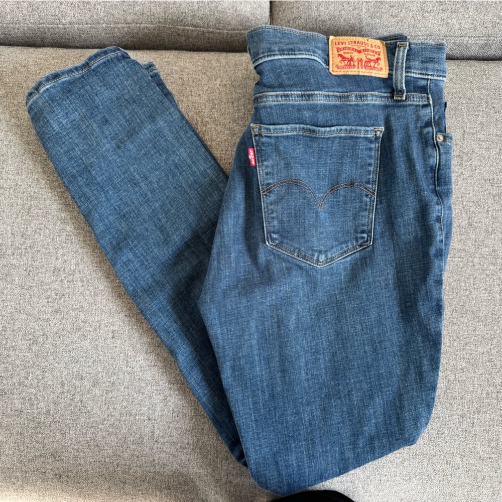 Levi's women’s skinny Jeans